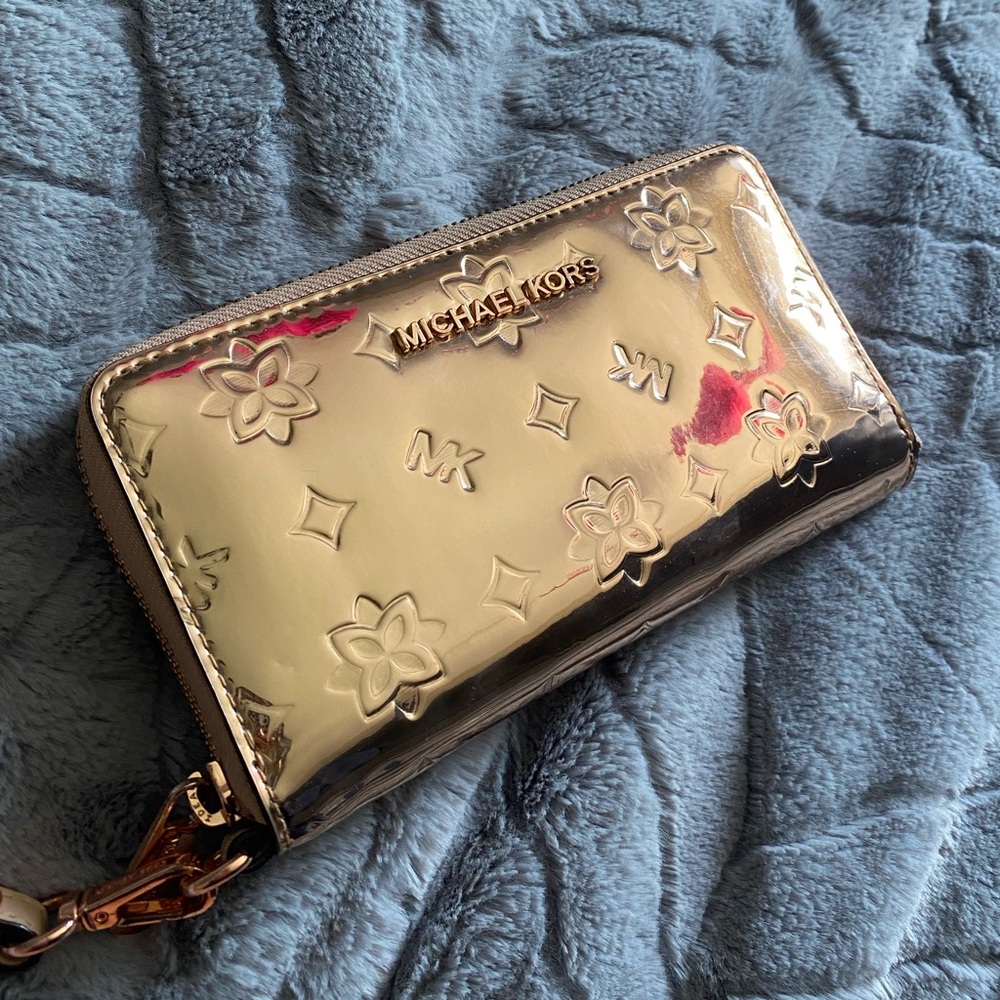 Michael Kors wallet clutch